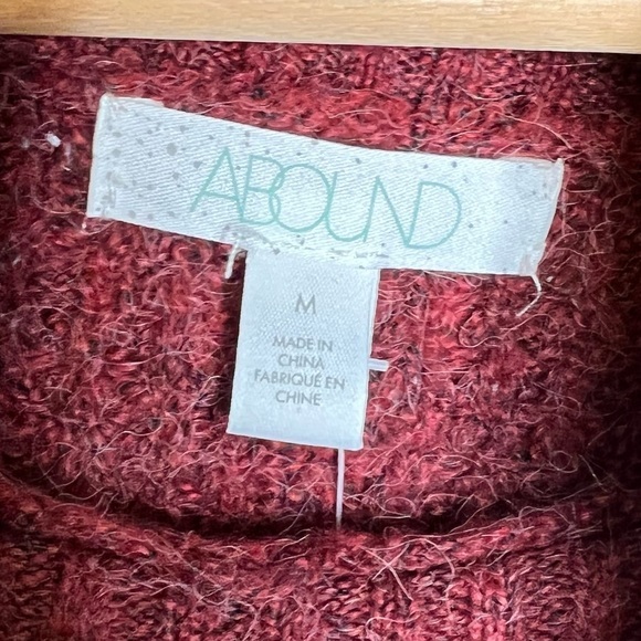 NEW Nordstrom Abound red pomegranate turtleneck knit sweater M - Picture 3 of 4